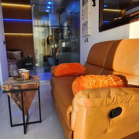 Yela Apartament