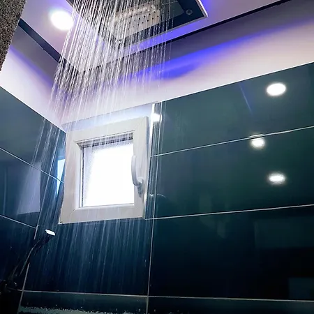 Apartament Yela *