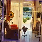 Апартаменты Yela Задар