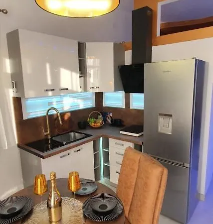 Yela Appartement *