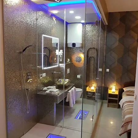 Yela Apartment *